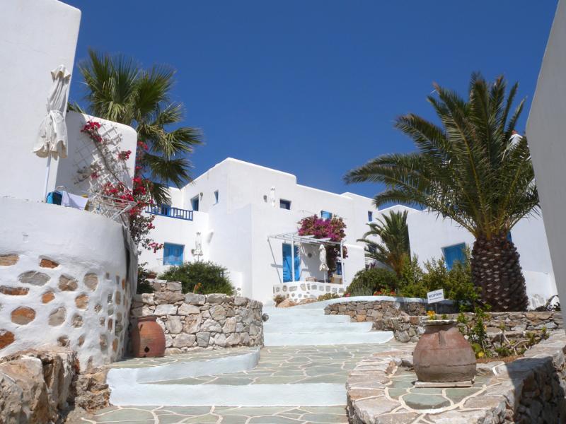 Folegandros Apartments Exteriör bild