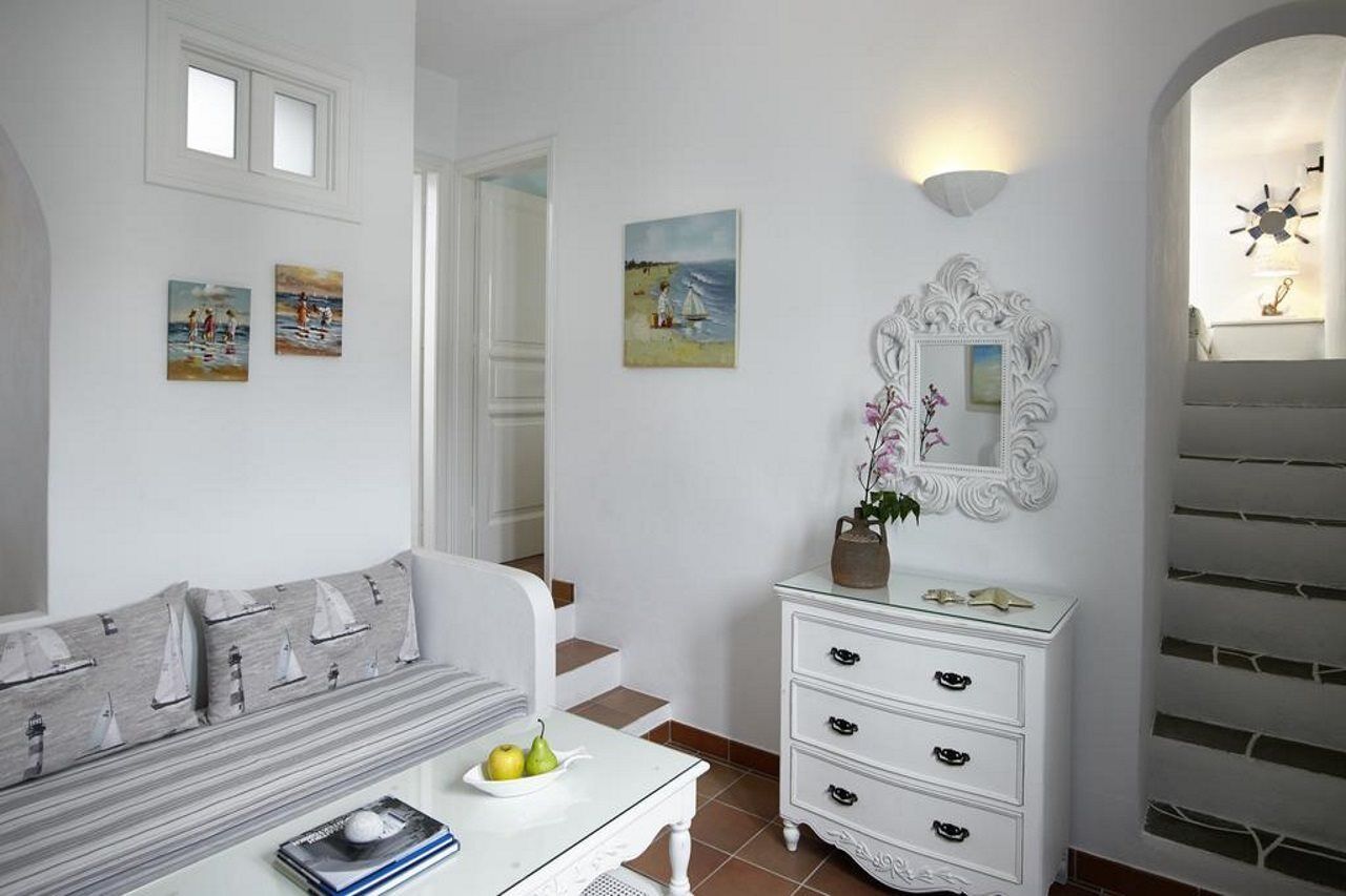 Folegandros Apartments Exteriör bild